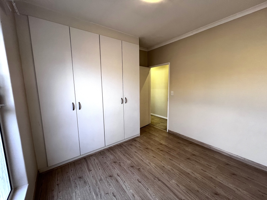 To Let 3 Bedroom Property for Rent in Sunningdale Western Cape